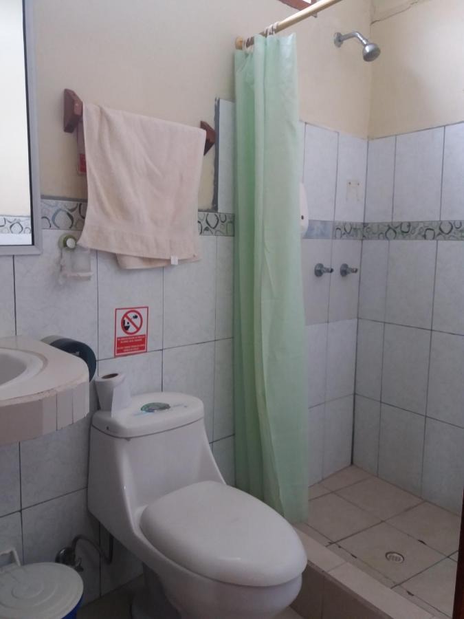 Hostal Miconia Puerto Ayora  Ngoại thất bức ảnh