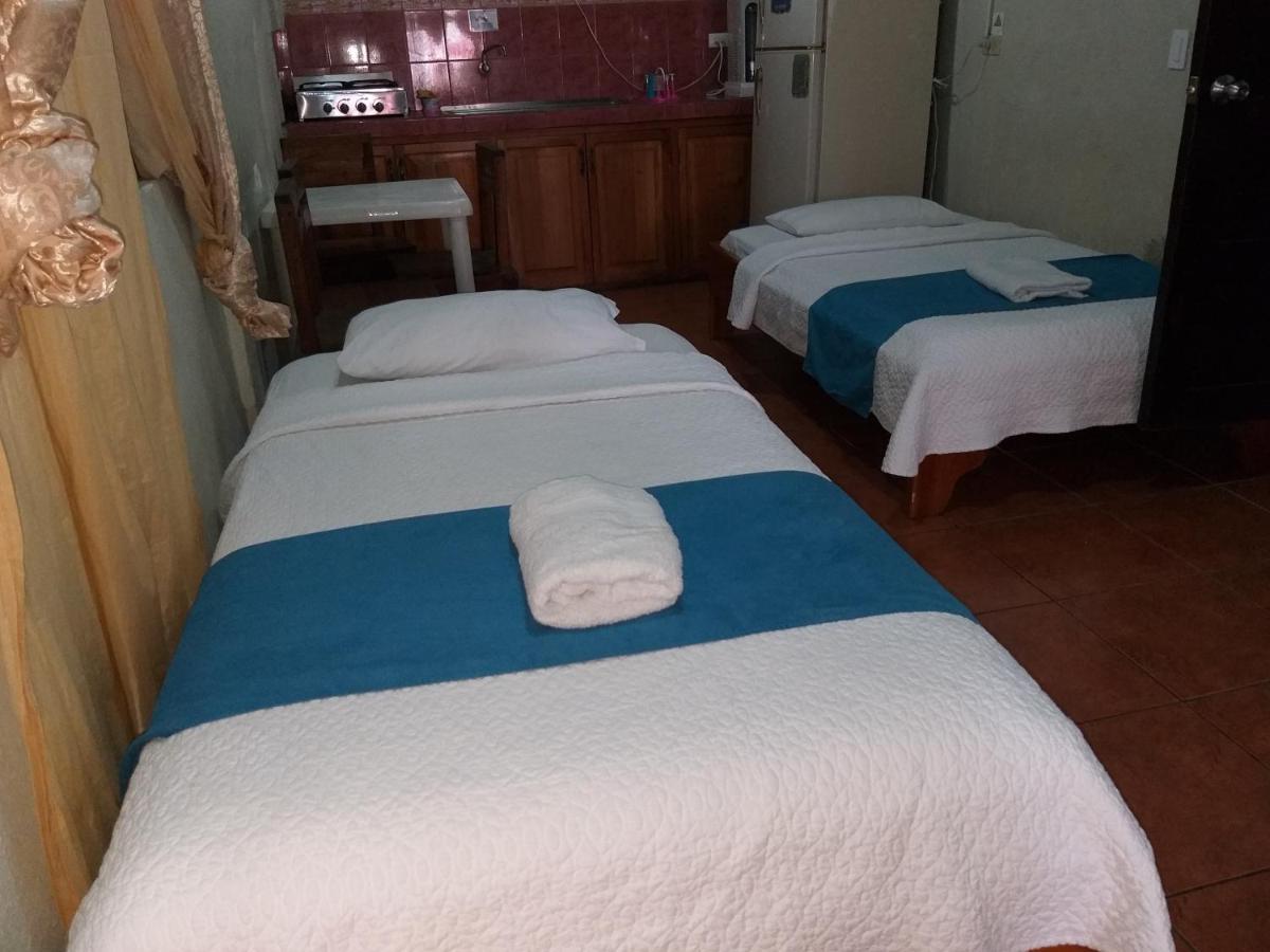 Hostal Miconia Puerto Ayora  Ngoại thất bức ảnh