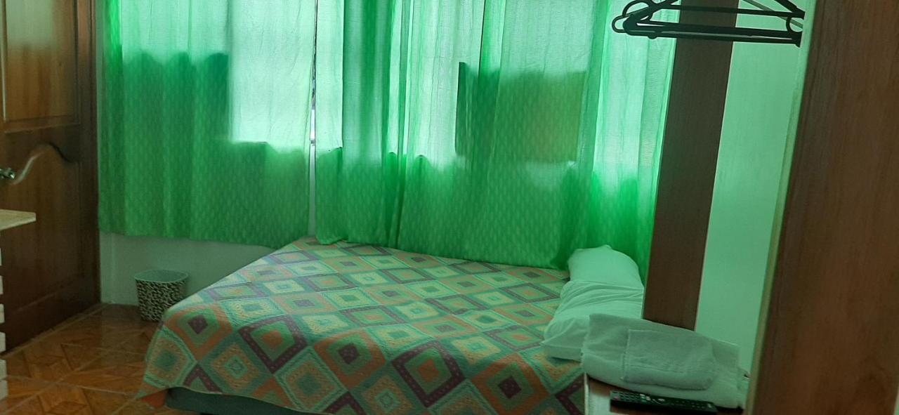 Hostal Miconia Puerto Ayora  Ngoại thất bức ảnh