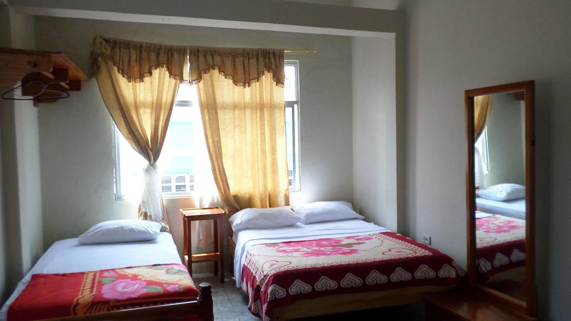 Hostal Miconia Puerto Ayora  Ngoại thất bức ảnh