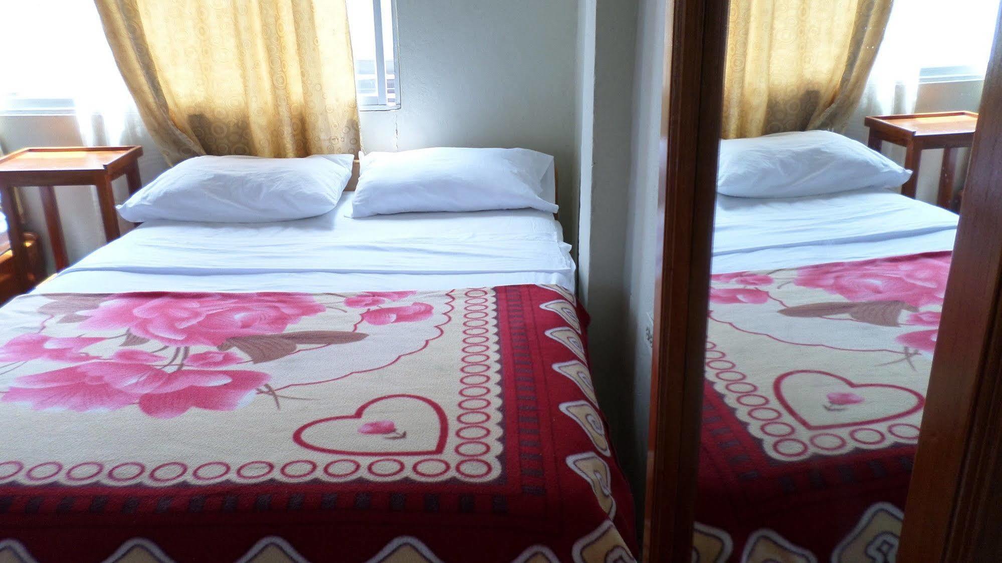 Hostal Miconia Puerto Ayora  Ngoại thất bức ảnh